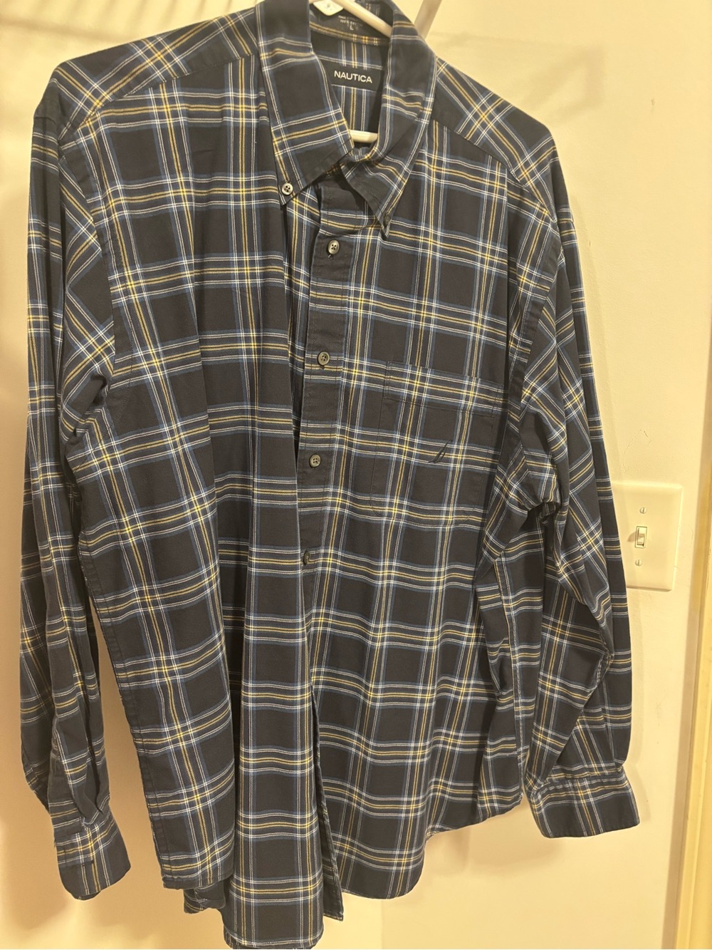 Nautica Men's Button-Down Shirt